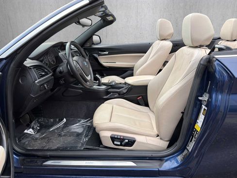Used 2016 BMW 228i xDrive Convertible AWD/4WD image 11