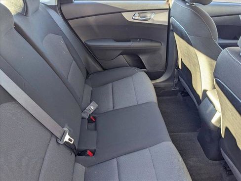 Used 2023 Kia Forte LXS image 17