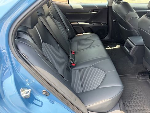Used 2023 Toyota Camry SE FWD image 16