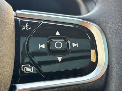 Used 2023 Volvo XC90 T8 Plus w/ Protection Package Premier image 27