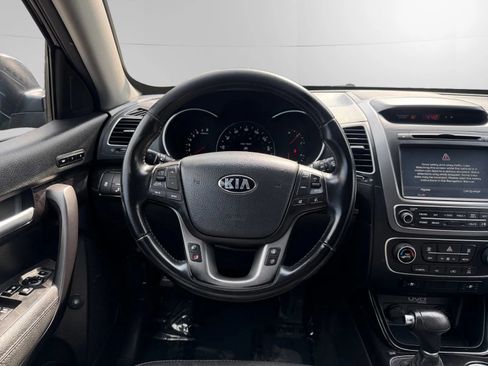 Used 2015 Kia Sorento EX w/ EX V6 Touring Package FWD image 14