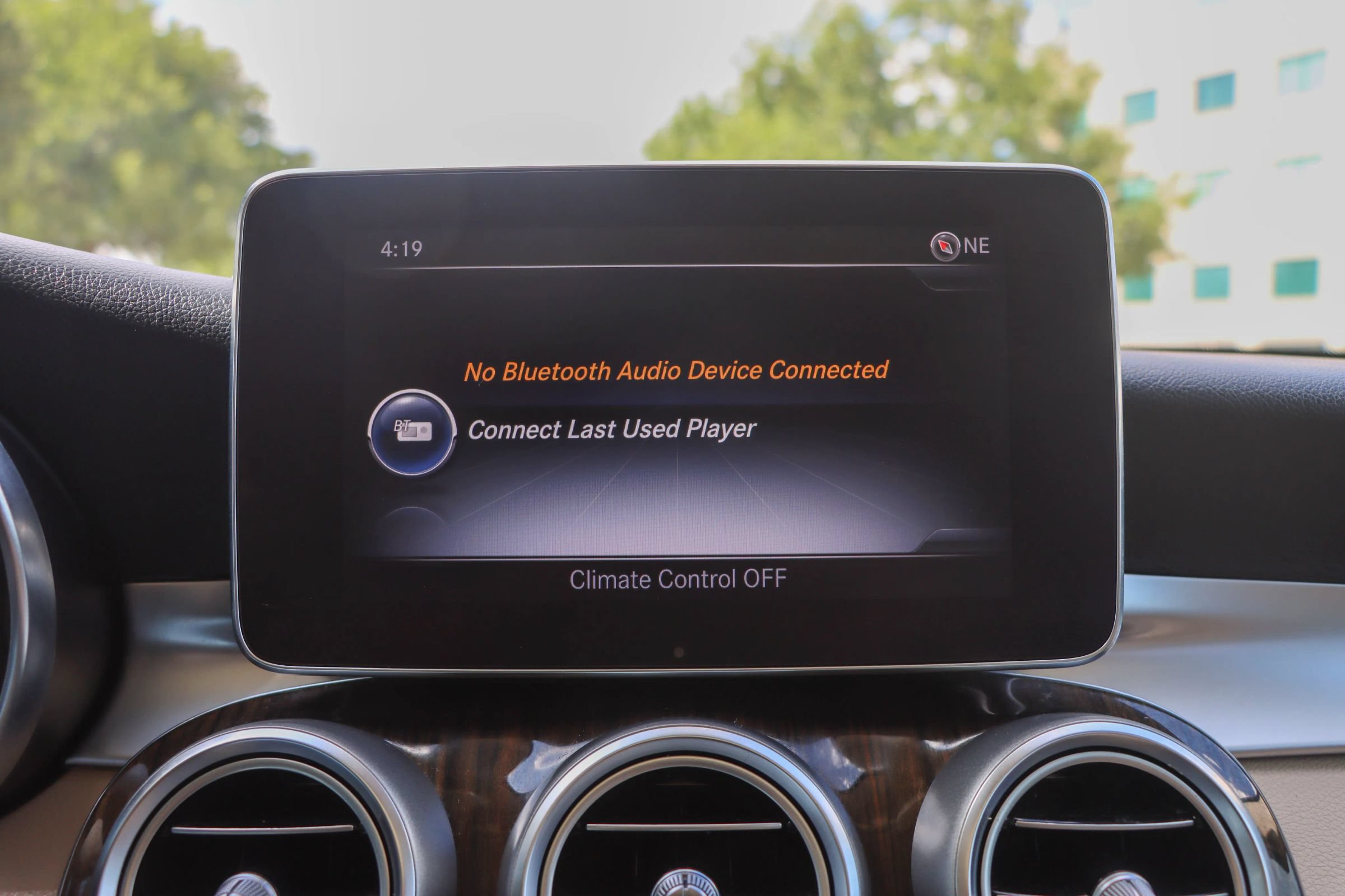 Used 2018 Mercedes-Benz GLC 300 4MATIC w/ Multimedia Package image 36