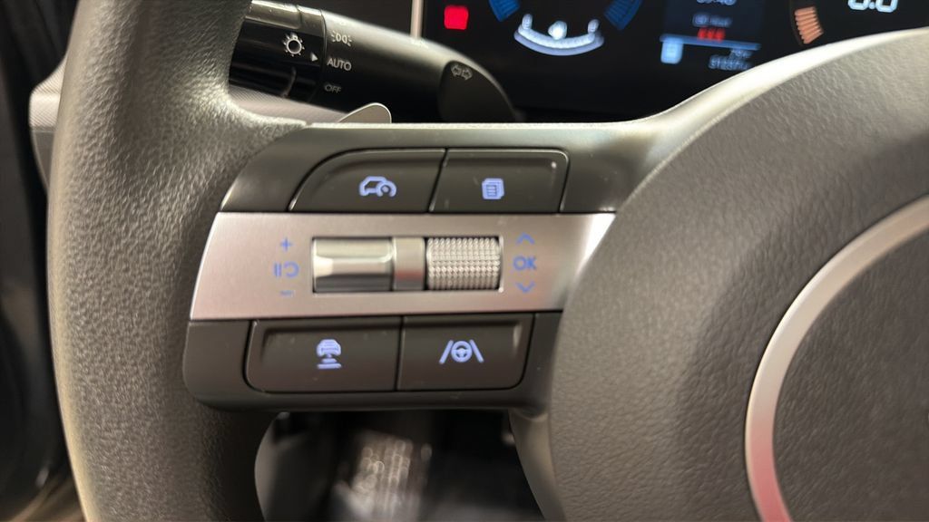 Used 2025 Hyundai Sonata SEL FWD image 19