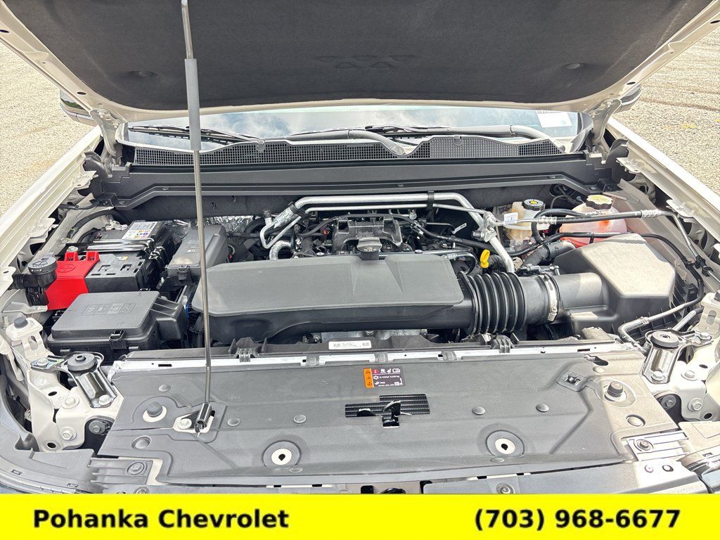 New 2026 Chevrolet Colorado ZR2 w/ Technology Package AWD/4WD image 29