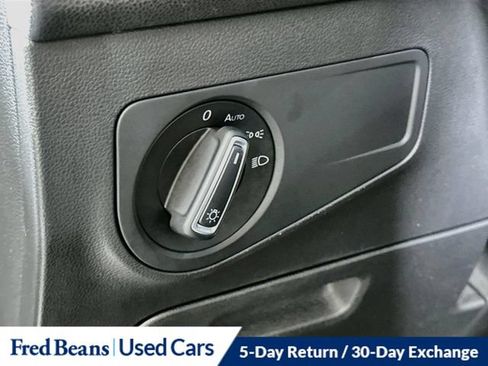 Used 2022 Volkswagen Tiguan SE R-Line AWD/4WD image 11