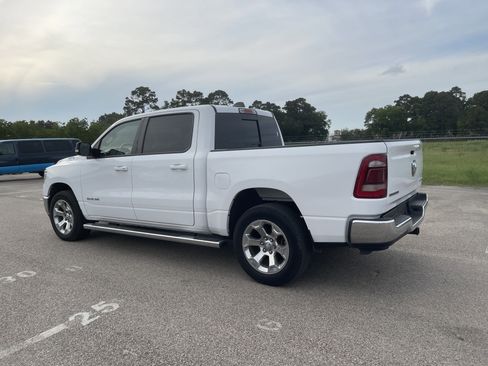 Used 2022 RAM 1500 Big Horn AWD/4WD image 3