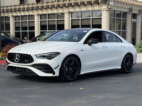 Used 2025 Mercedes-Benz CLA 35 AMG 4MATIC image 4