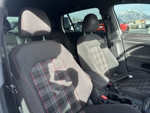 Used 2018 Volkswagen GTI S image 19