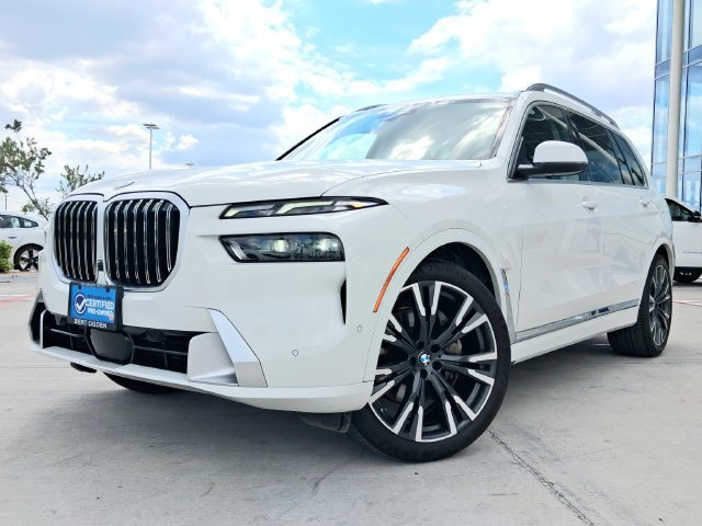 Used 2023 BMW X7 xDrive40i w/ Parking Assistance Package AWD/4WD image 2