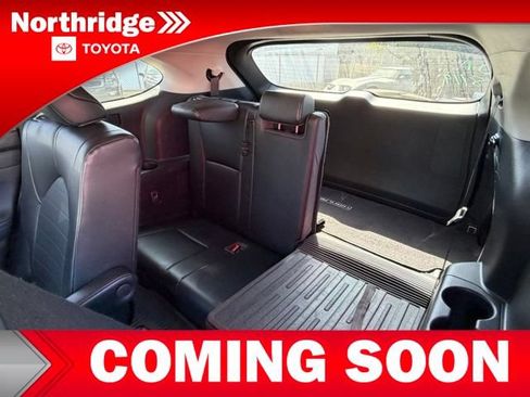 Used 2023 Toyota Highlander XLE FWD image 8