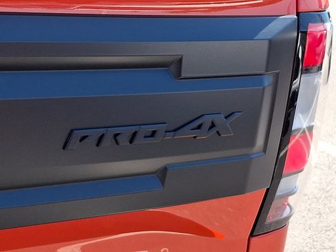 Used 2025 Nissan Frontier PRO-4X AWD/4WD image 31
