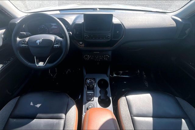 Used 2024 Ford Bronco Sport Outer Banks w/ Tech Package AWD/4WD image 13