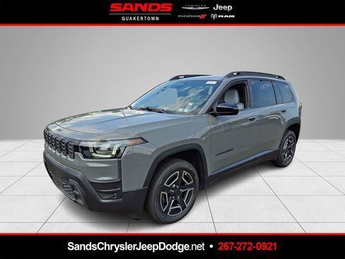 New 2026 Jeep Cherokee Laredo AWD/4WD image 1