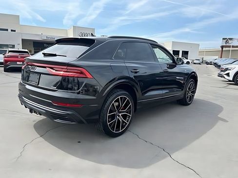Used 2023 Audi Q8 Premium Plus AWD/4WD image 3
