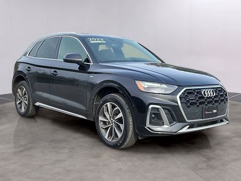 Certified 2023 Audi Q5 2.0T Premium w/ Convenience Package image 11