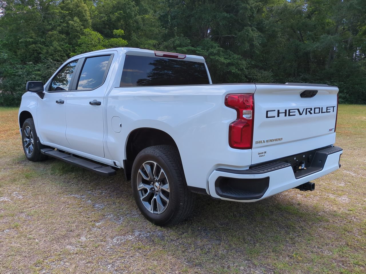 Used 2025 Chevrolet Silverado 1500 RST RWD image 6