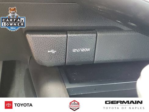 Used 2024 Toyota Camry SE FWD image 32