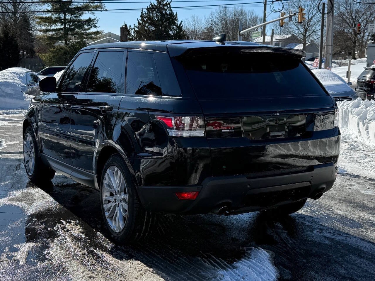Used 2017 Land Rover Range Rover Sport HSE AWD/4WD image 16