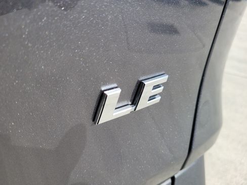 Certified 2025 Toyota RAV4 LE FWD image 9