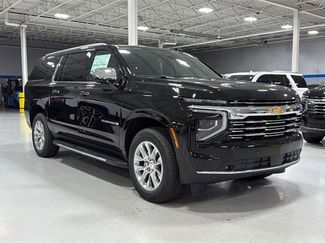 New 2026 Chevrolet Suburban Premier w/ Sun And Tow Package video 2