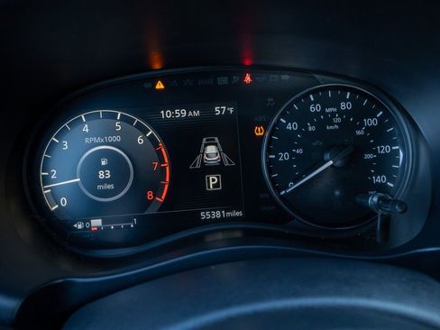 Used 2024 Nissan Kicks SV image 12