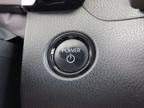 Used 2025 Toyota Camry LE FWD image 12
