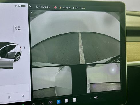 Used 2021 Tesla Model Y Long Range AWD/4WD image 21