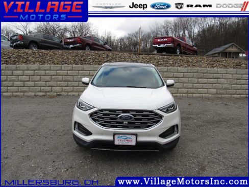 Used 2022 Ford Edge Titanium w/ Equipment Group 301A image 2