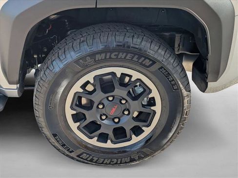 Used 2025 Toyota 4Runner Hybrid TRD Off Road image 23