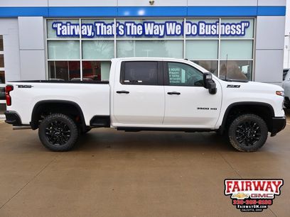 New 2026 Chevrolet Silverado 3500 LT w/ Trail Boss Package