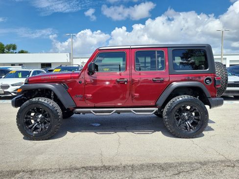 Used 2021 Jeep Wrangler Unlimited Sport AWD/4WD image 6