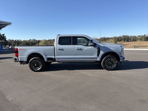New 2026 Ford F250 Platinum AWD/4WD image 3