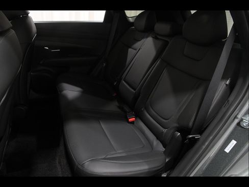 Certified 2025 Hyundai Tucson SEL AWD/4WD image 20