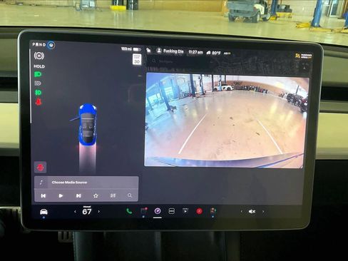 Used 2021 Tesla Model 3 Performance image 26