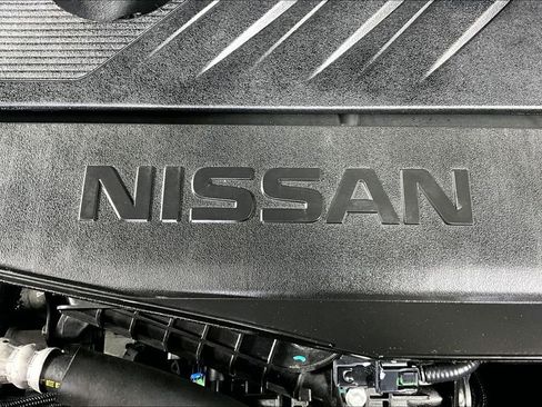Used 2023 Nissan Rogue SV AWD/4WD image 29