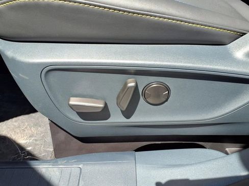 New 2025 Ford Maverick Lobo AWD/4WD image 11