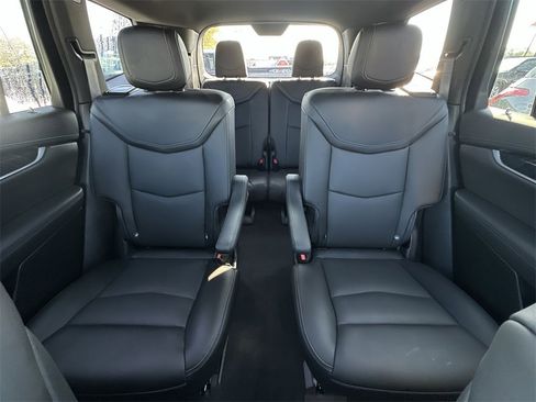 Used 2024 Cadillac XT6 Premium Luxury image 15