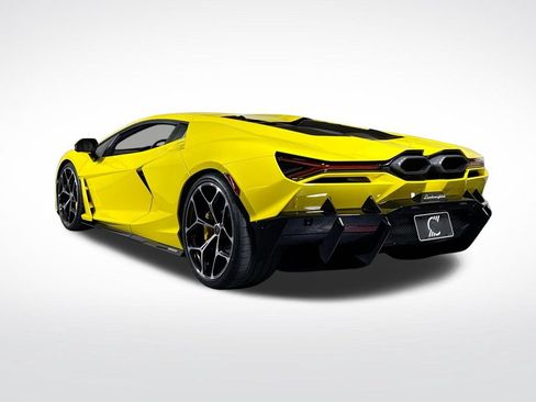 Used 2026 Lamborghini Revuelto AWD/4WD image 3