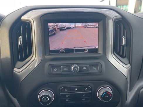 Used 2024 Chevrolet Silverado 1500 Custom w/ Dark Appearance Package image 21