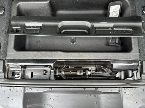 Used 2023 Jeep Wrangler Unlimited image 21