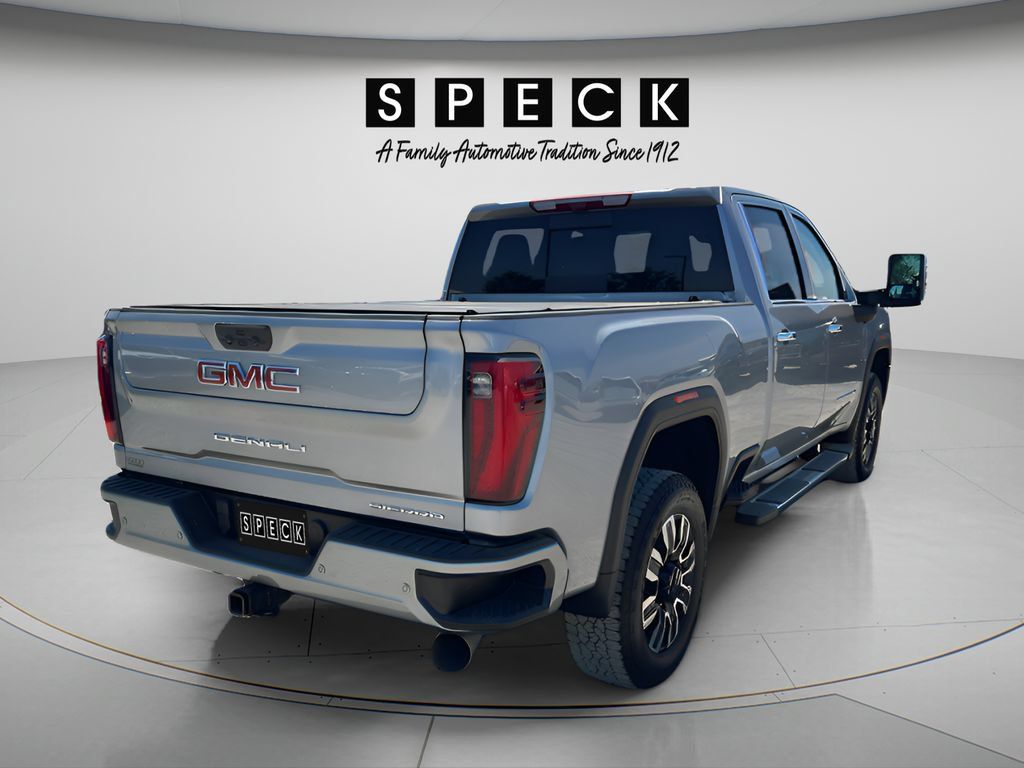 Used 2024 GMC Sierra 2500 Denali w/ Denali Reserve Package AWD/4WD image 5