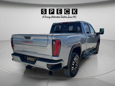Used 2024 GMC Sierra 2500 Denali w/ Denali Reserve Package AWD/4WD image 5