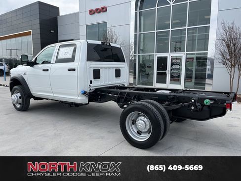 New 2026 RAM 5500 Tradesman AWD/4WD image 16