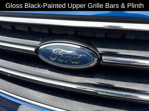 Used 2017 Ford Escape SE w/ SE Sport Appearance Package AWD/4WD image 9