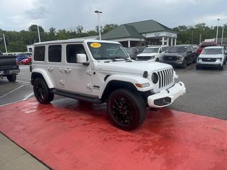 Used 2023 Jeep Wrangler Unlimited Sahara AWD/4WD video 1