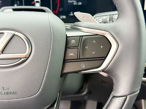 New 2026 Lexus RX 350 AWD image 40
