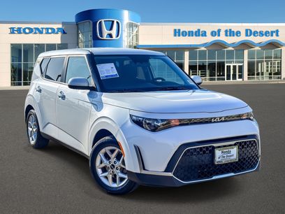 Used 2023 Kia Soul LX w/ LX Technology Package