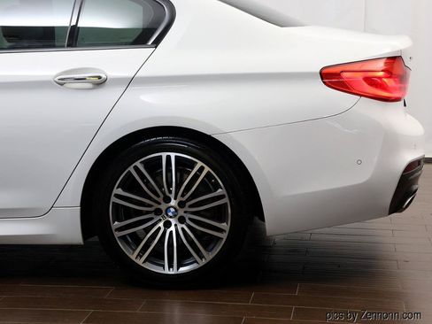 Used 2017 BMW 540i xDrive AWD/4WD image 22