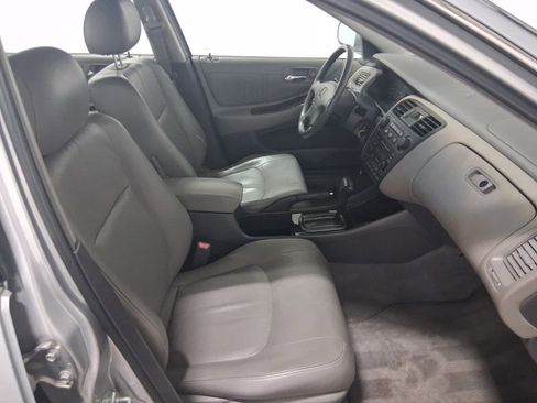 Used 2002 Honda Accord EX image 17