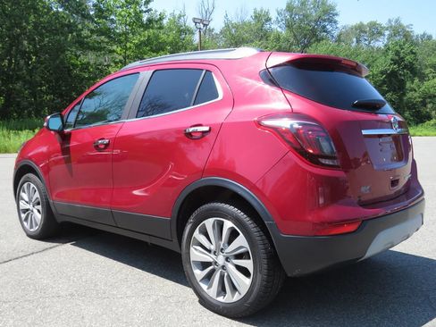 Used 2019 Buick Encore Preferred AWD/4WD image 7